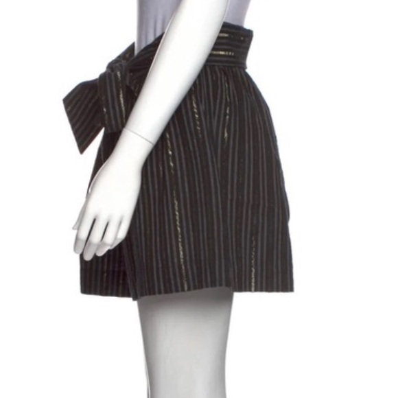 Plus 24 Wide leg paper bag waist belted Black/White Striped Shorts - Picture 11 of 13